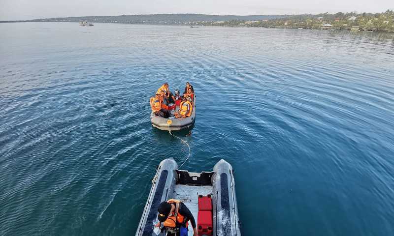 indonesia boat capsize